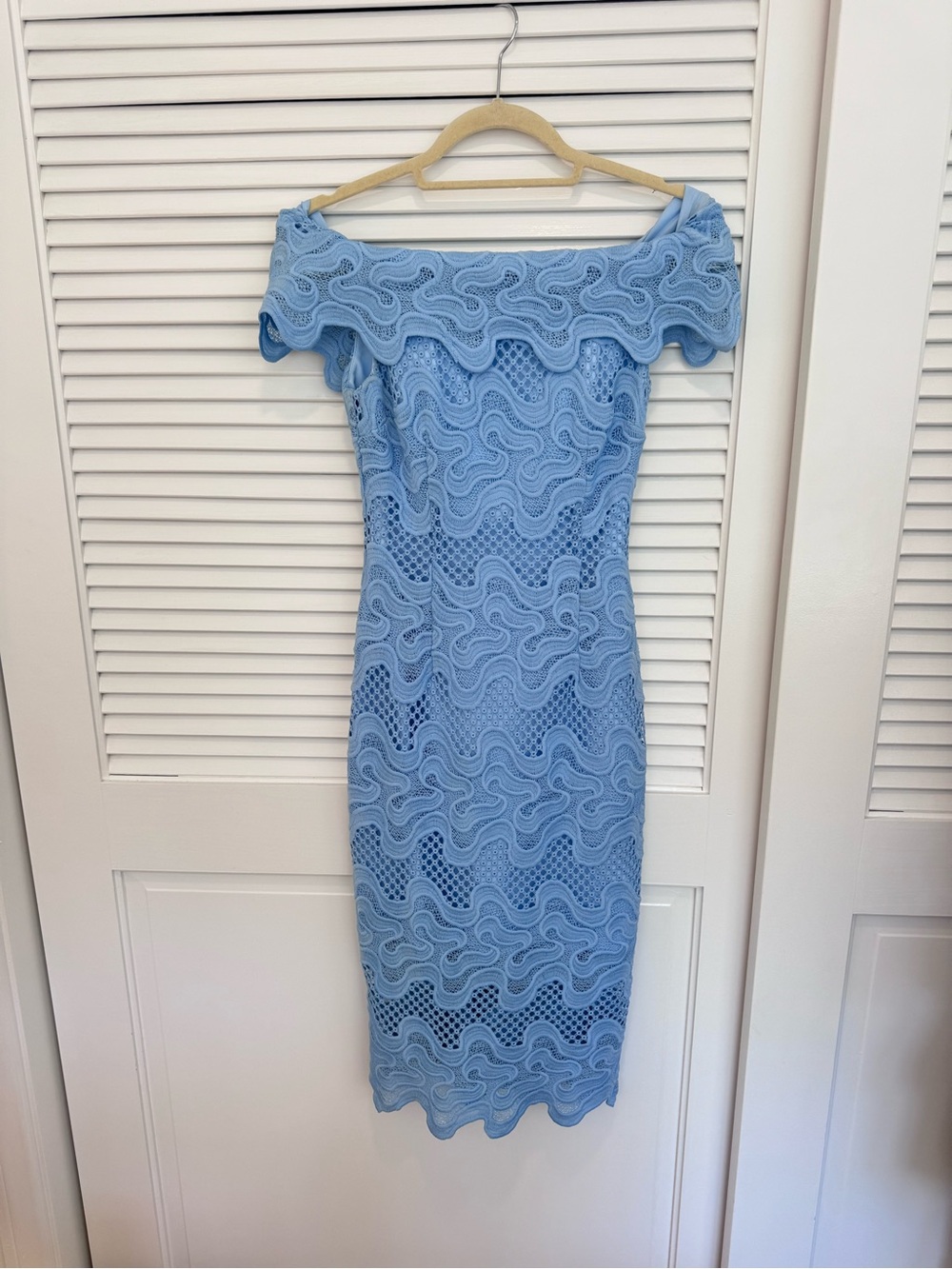 NICHOLAS Off-the-Shoulder Blue Lace Midi Dress